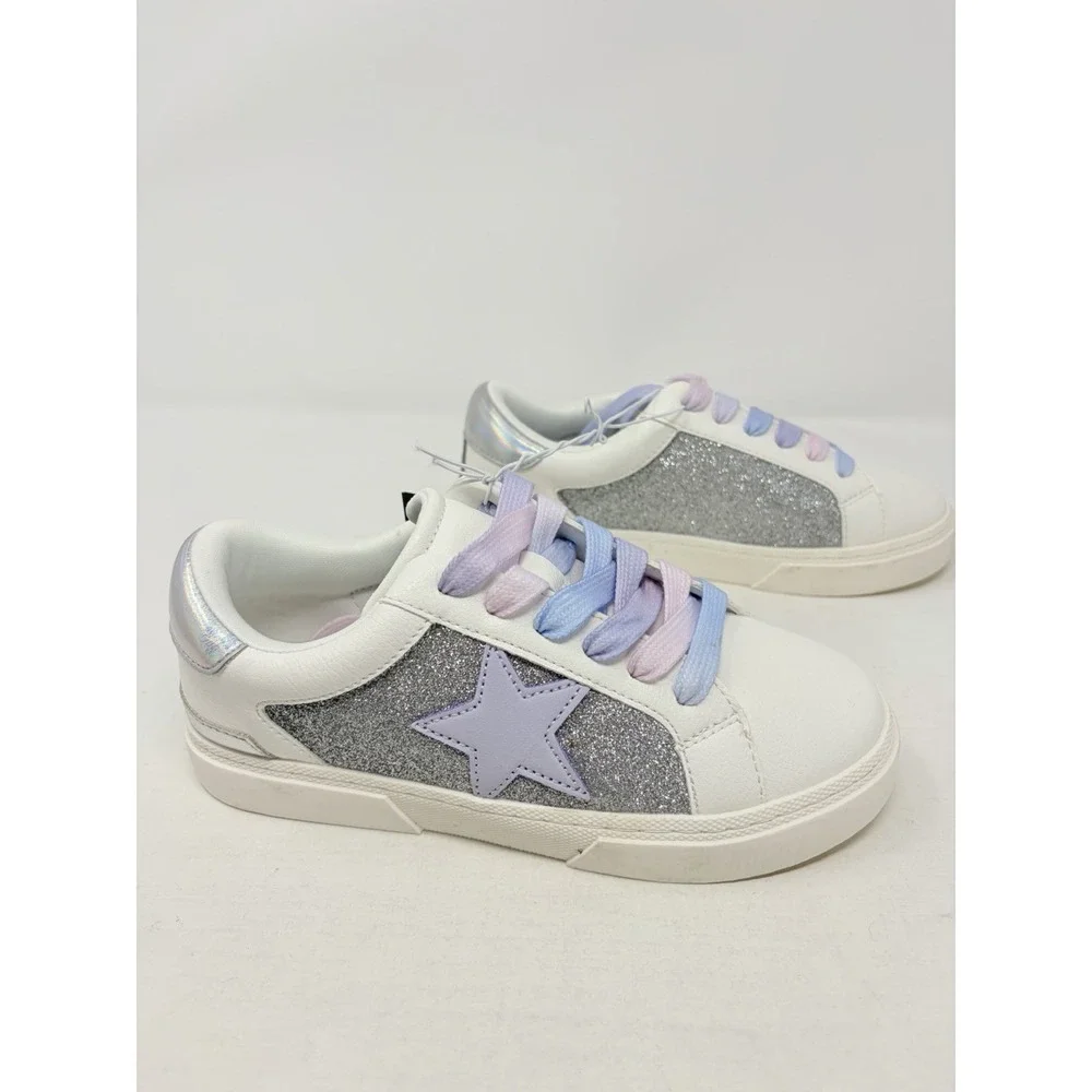 Art Class Youth Girls Size 2 Lace Up Kaitlyn Court Sneakers in Silver/White S2